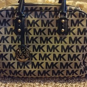 Michael Kors purse
